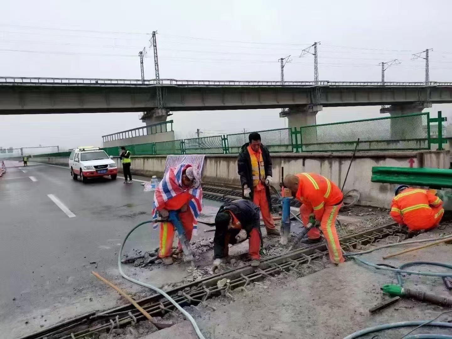 宿迁桥梁伸缩缝抢修料